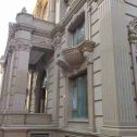青岛 黄金麻花岗岩光面别墅外墙干挂施工完成