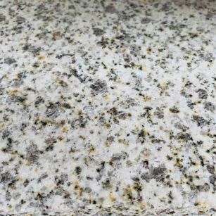 青岛 黄金麻花岗岩石材浅黄光面