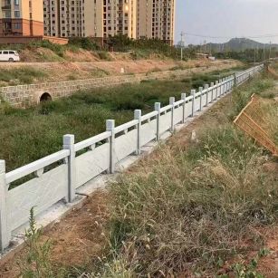 青岛 白麻河道栏杆效果展示图