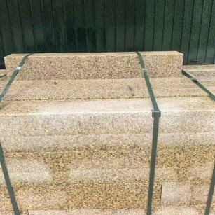 青岛 黄金麻花岗岩石材机切面栏杆料半成品