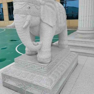 青岛 白麻花岗岩动物异形石雕-大象