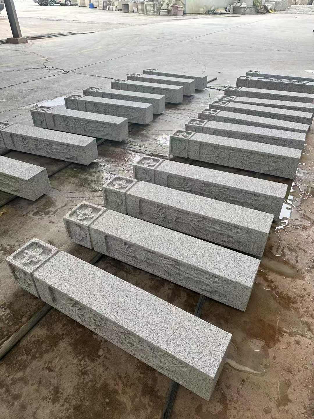 青岛 白麻方柱雕花防水