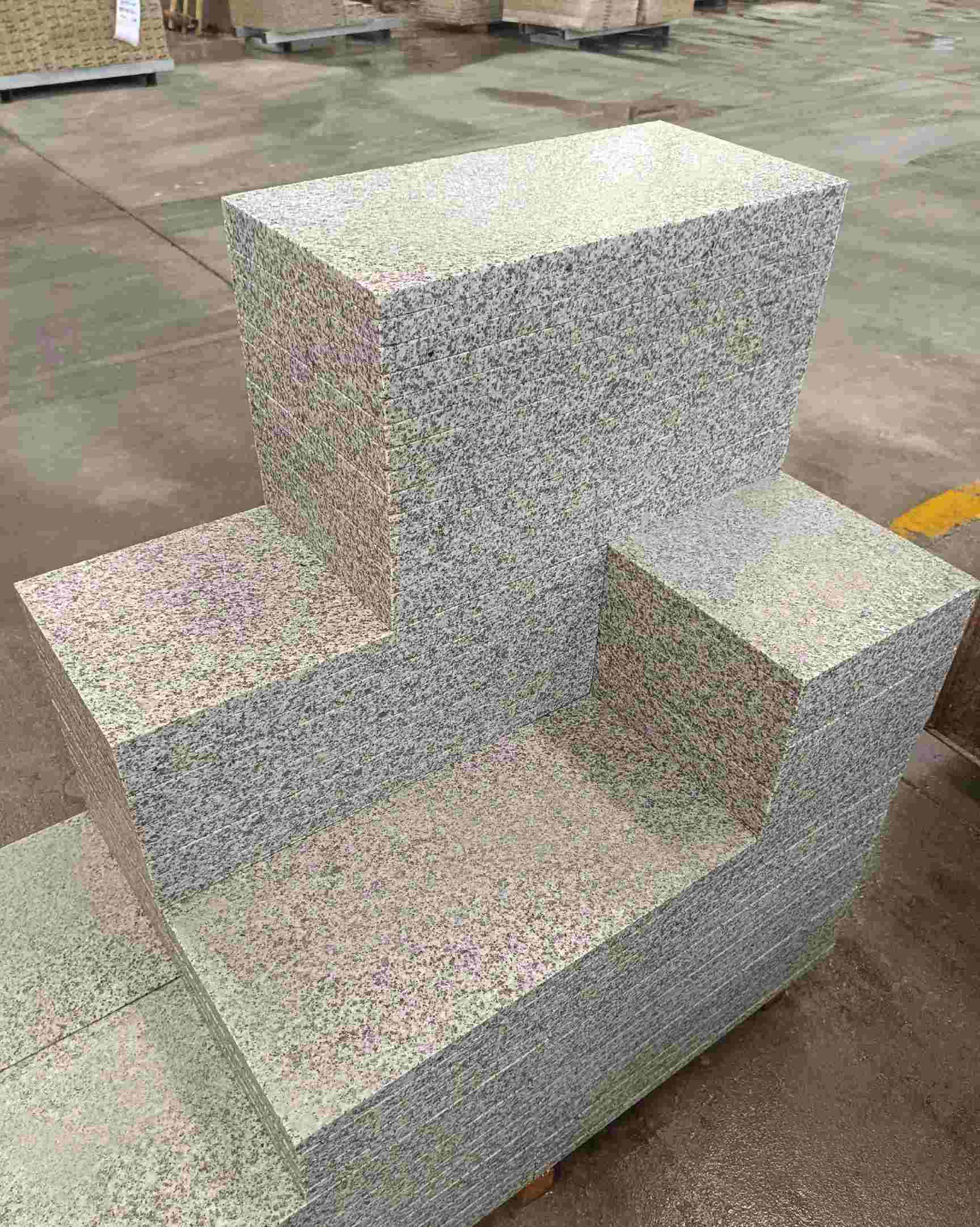 青岛 白麻花岗岩荔枝面地铺石