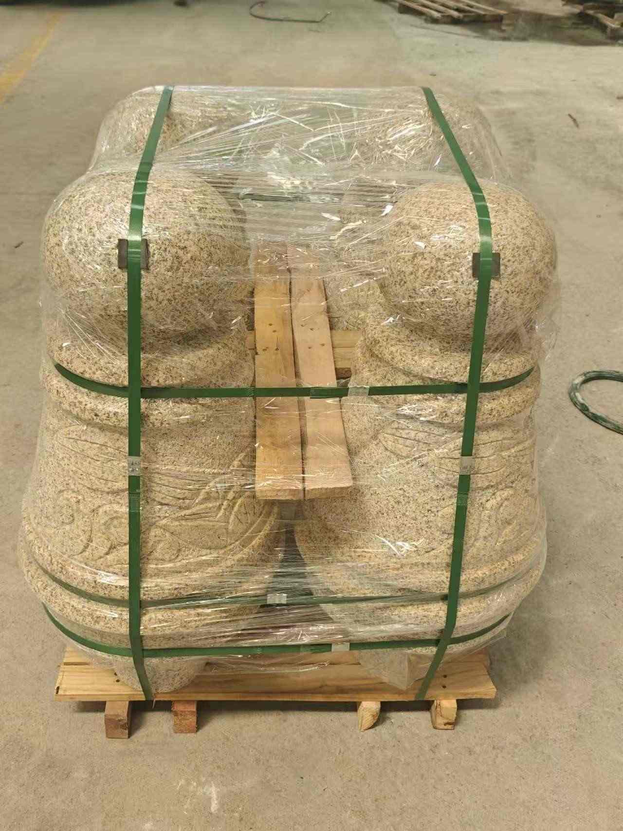 青岛 黄金麻异形定制雕花——棒棒糖挡车柱