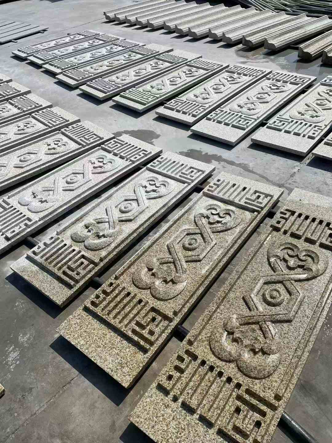 青岛 黄金麻花岗岩外墙雕刻板