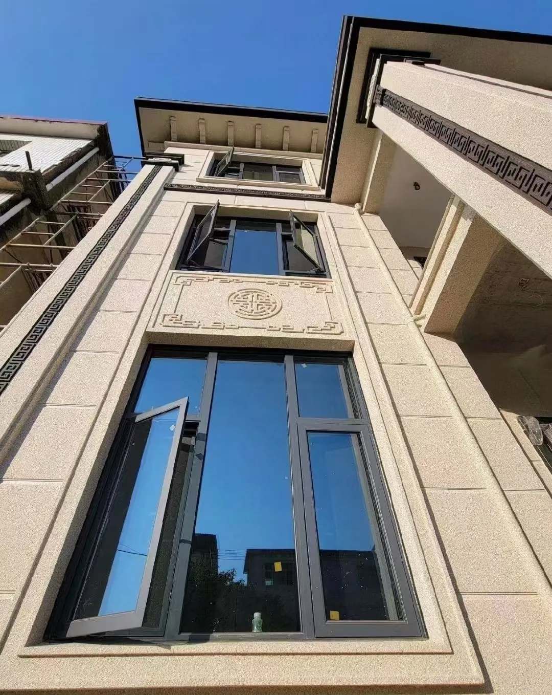 青岛 黄金麻荔枝面别墅外墙干挂效果展示