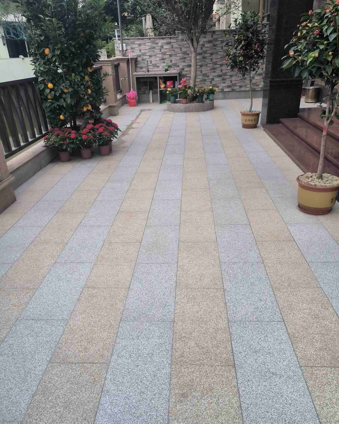 青岛 黄金麻白麻荔枝面庭院铺装展示